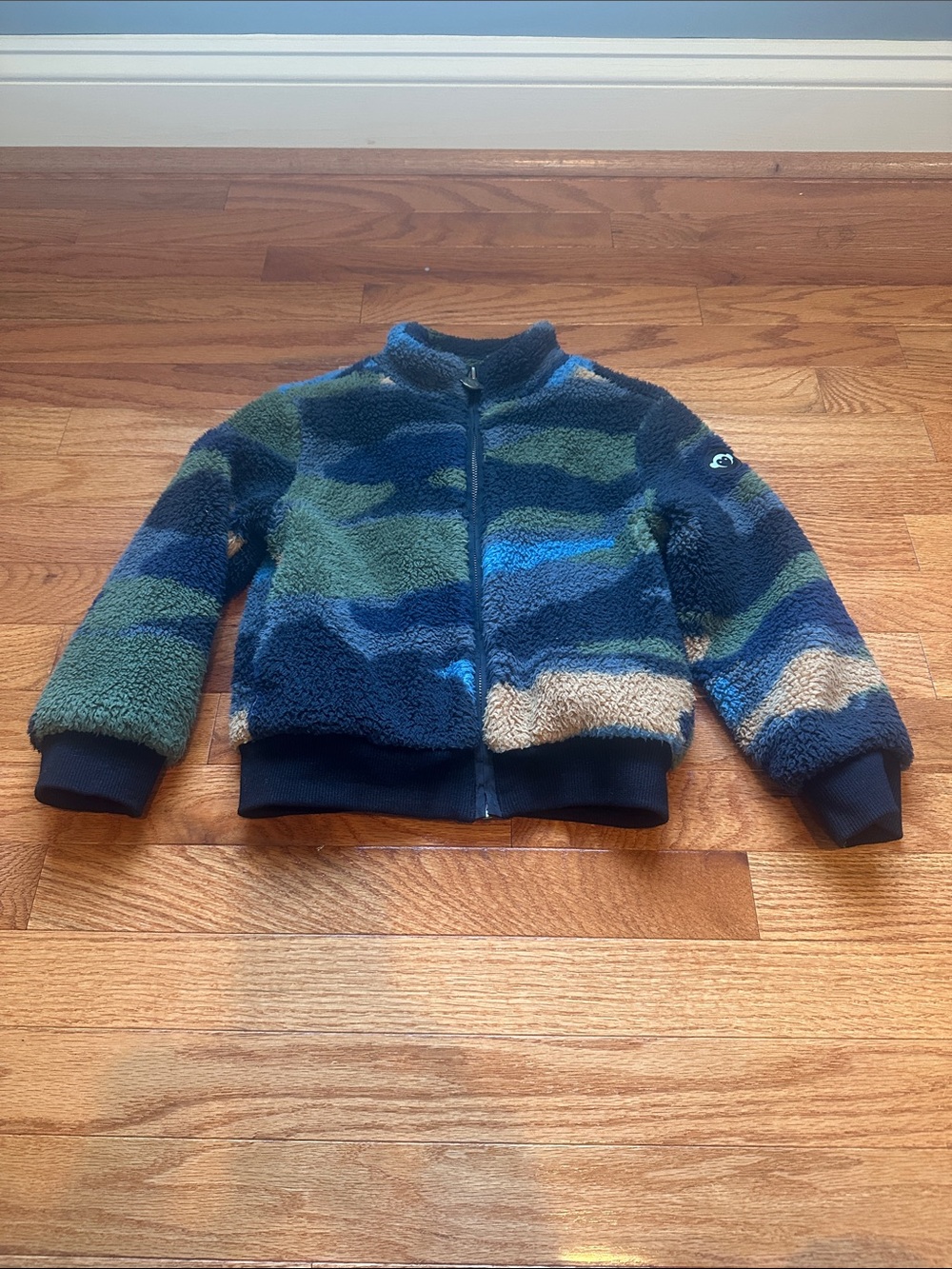 NWOT Never worn Appaman Camouflage Sherpa Zip Jacket - Blue, Green & Tan
